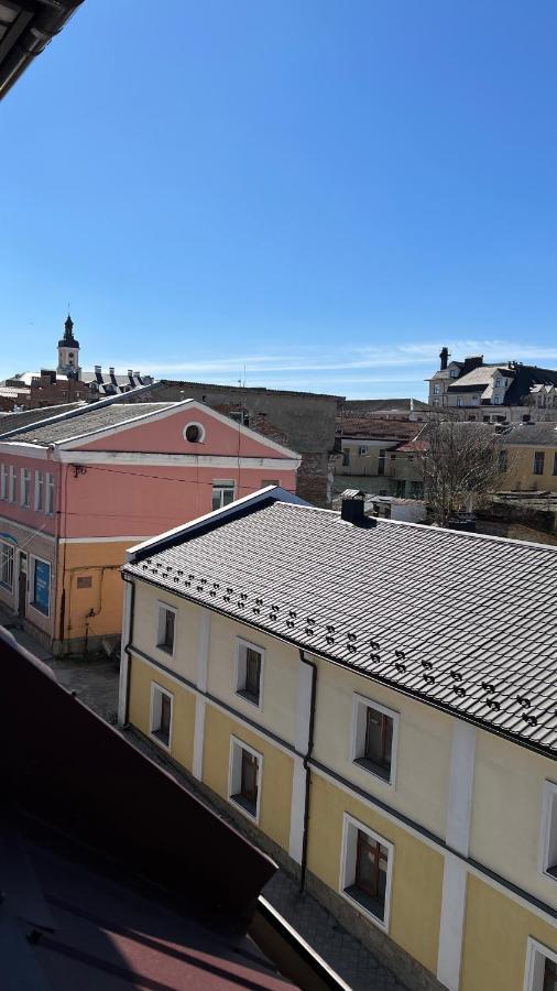 стильні та просторі «d.і.м.» Kamianets-Podilskyi