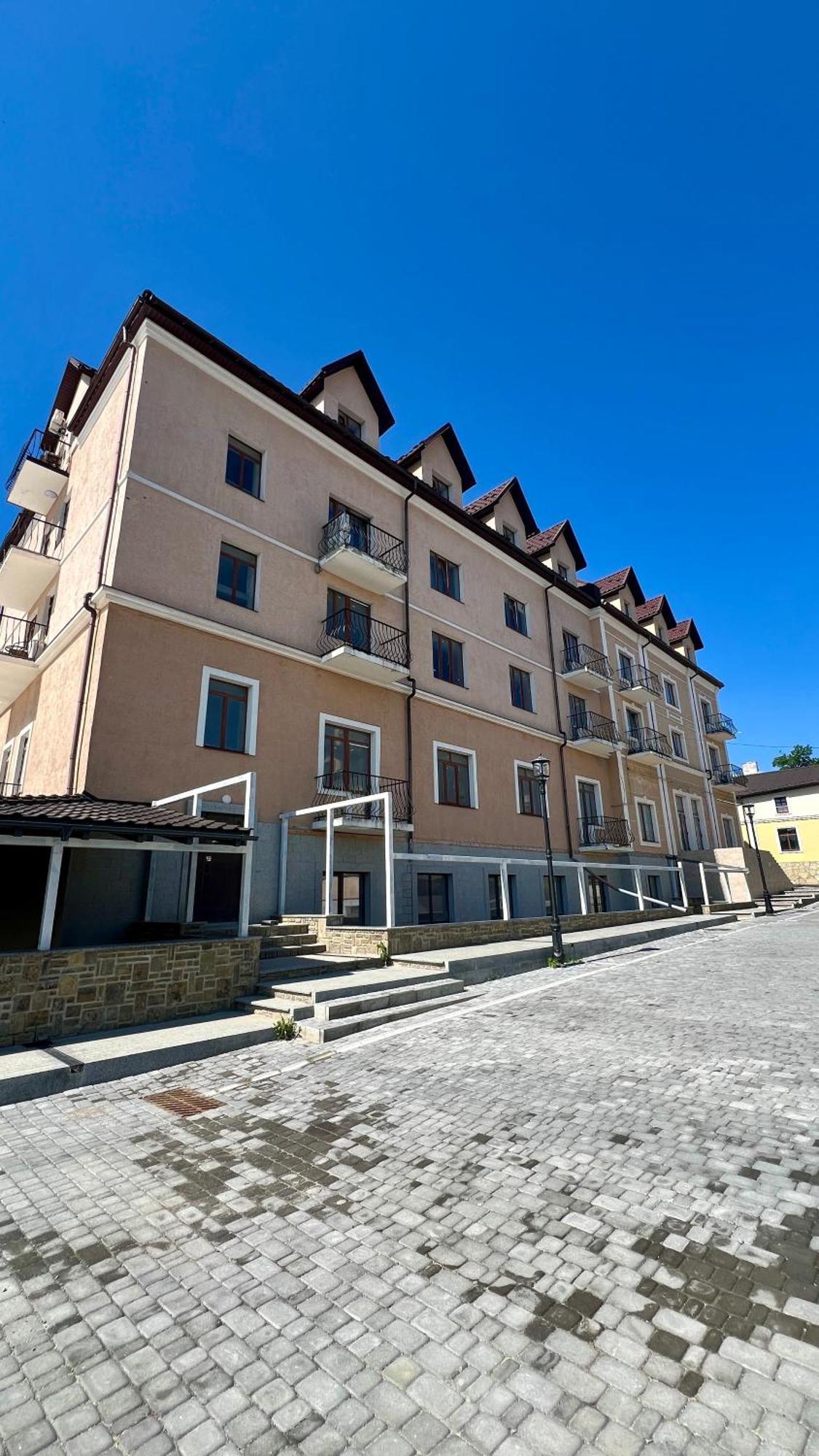 Apartment стильні та просторі «d.і.м.» Kamianets-Podilskyi